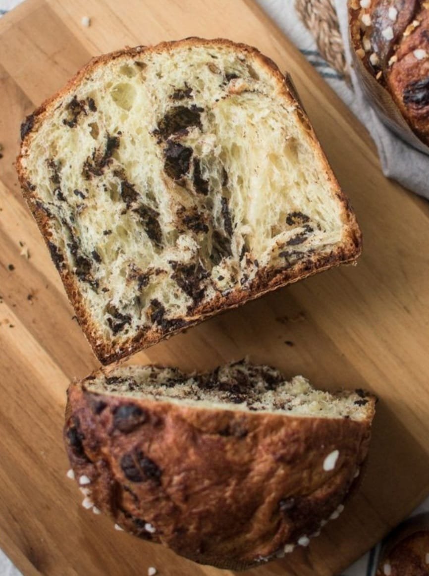 Panettone cu inserție ciocolata